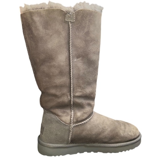 ▶️ UGG ◀️ Bailey Button Triplet II Boot. Size 8 - Picture 5 of 16